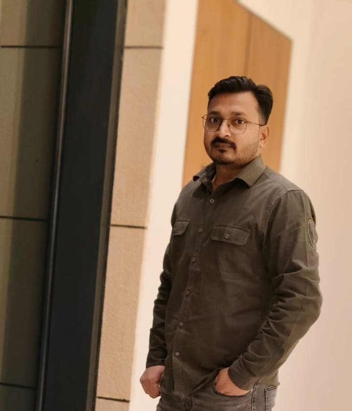 Leader